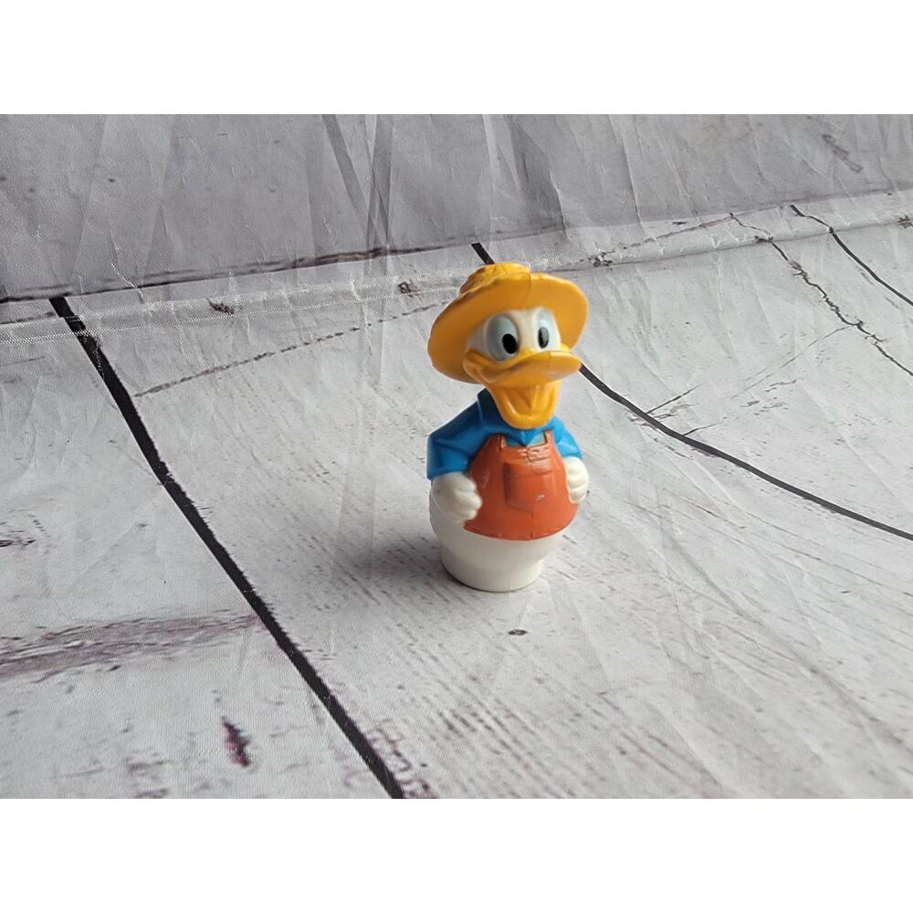 Disney Arco Donald Duck farmer toy figure Finger Puppet Cake Topper